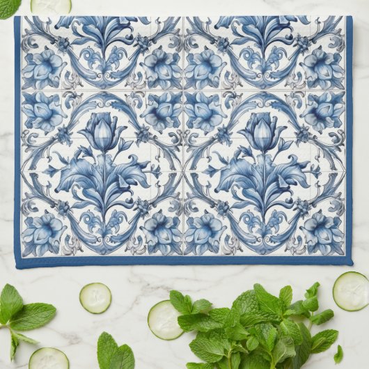 Blue and White Holland Tile Geschirrtuch (Gefaltet)