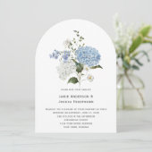 Blue and White Hydrangea White Rose Wedding Einladung (Stehend Vorderseite)