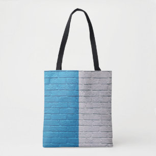 Blue and white painted wall tasche