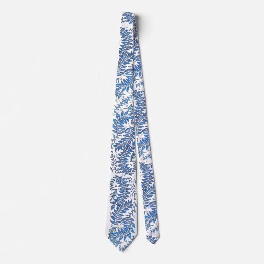 Blue and White Patterned Necktie Krawatte (Vorderseite)