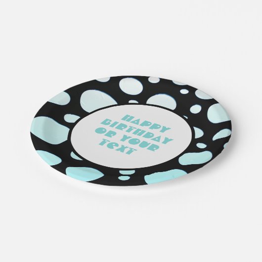 Blue and White Polka Dots Retro Moderner Spaß Pappteller (Schrägansicht)