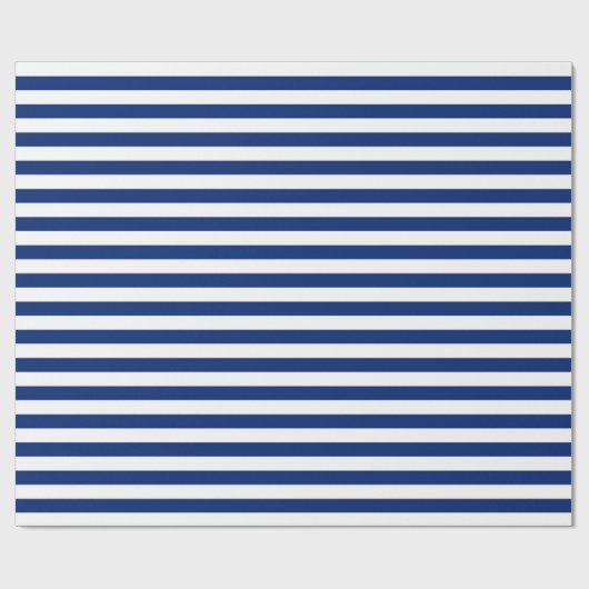 Blue and White Stripes Geschenkpapier (Flach)