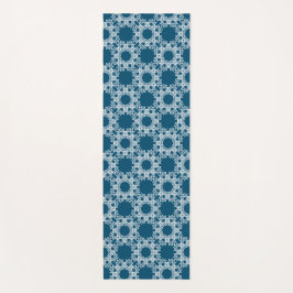 Blue and White Yoga Mat von Joya Eve Yogamatte