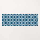 Blue and White Yoga Mat von Joya Eve Yogamatte (Vorderseite (Horizontal))