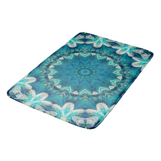 Blue Aqua Mandala Rosette Retro Hippie Badematte (Schrägansicht)