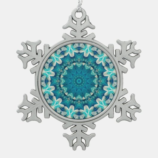 Blue Aqua Mandala Rosette Retro Hippie Schneeflocken Zinn-Ornament (Vorderseite)