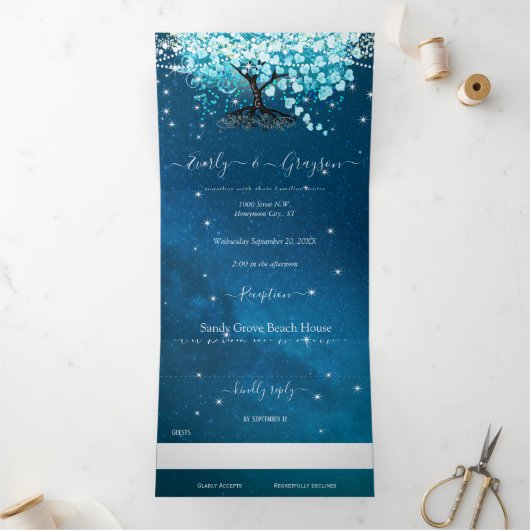 Blue Aqua Turquoise Heart Leaf Tree Wedding Dreifach Gefaltete Einladung (Innenseite)