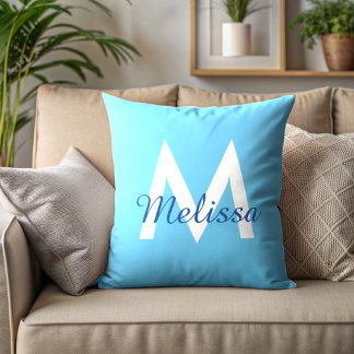 Blue aquamarin moderne Monogram mädchen Name Kissen