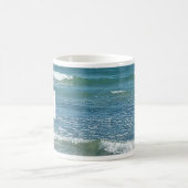 Blue Atlantic Ocean Shore Simple Single Initial Kaffeetasse (Mittel)