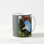 Blue Autumn Morning Glory Kaffeetasse (VorderseiteRechts)