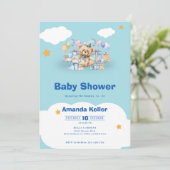 Blue Baby Bear in Clouds Baby Shower Einladung (Stehend Vorderseite)