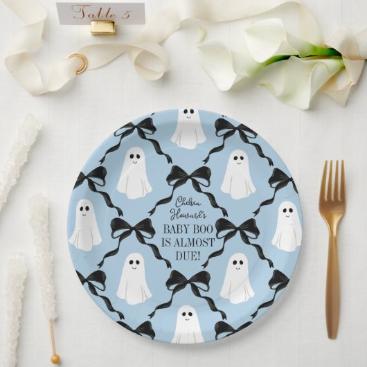 Blue Baby Boo Almost Due Geister und Black Bows Pappteller (Hochzeit)