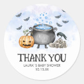 Blue Baby is Brewing Halloween Baby Shower Runder Aufkleber (Vorderseite)
