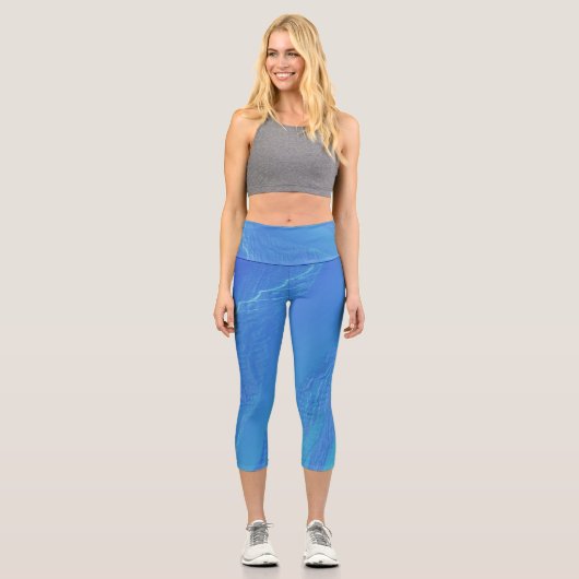 Blue Background Capri Leggings (Vorderseite)