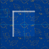 Blue Background Graduation Cap Toss Stoff (Kachel)