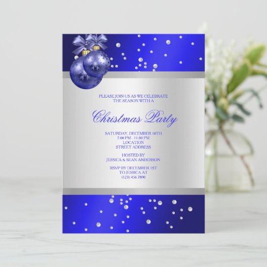 Blue Baubles & Pearls Weihnachten Einladung (Stehend Vorderseite)