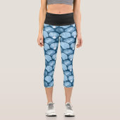 Blue Beach Seashell Pattern Capri Leggings (Vorderseite)