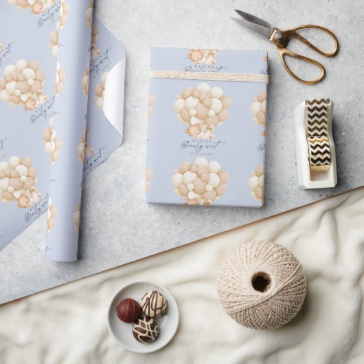 Blue Bearly Wait Boy Babyparty Geschenkpapier (Kunsthandwerk)