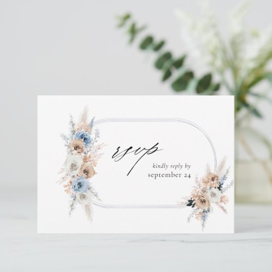 Blue & Beige Boho Floral w Meal RSVP Karte 2 (Stehend Vorderseite)