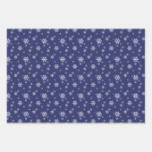 Blue Berry Twigs Snowflakes Holiday Patterns Geschenkpapier Set (Vorderseite 3)