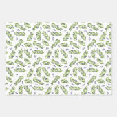 Blue Berry Twigs Snowflakes Holiday Patterns Geschenkpapier Set (Vorderseite)