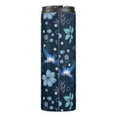 Blue Birds and Floral Harmony Seamless Pattern Thermosbecher (Rückseite)