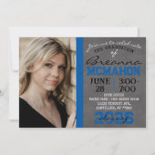 Blue & Black Chalkboard Abschluss Einladung (Vorderseite)