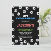 Blue Black Green Soccer Geburtstagseinladungen Einladung (Stehend Vorderseite)