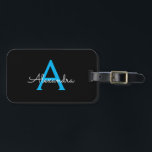 Blue Black Script Giron Monogram Name Gepäckanhänger<br><div class="desc">Schwarz und Blau Monogramm Fügen Sie Ihren eigenen Namen Script Gepäcksack Tag Die Tasche Tag macht den perfekten süßen 16 Geburtstag,  Hochzeit,  Brautparty,  Babydusche oder Junggeselinnen-Abschied Geschenk für jemanden,  der ihr Zimmer in Stil dekoriert.</div>