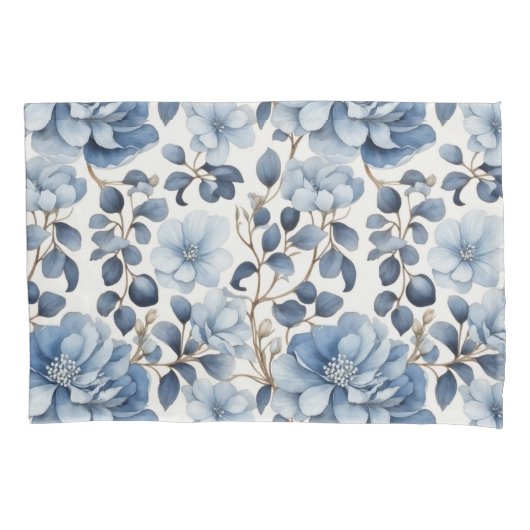 Blue Bloom Reverie – Floral Pillowcase Kissenbezug (Vorderseite)