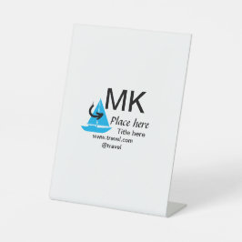 Blue boat Black Pfeil travel Agent blog Website Sockelschild