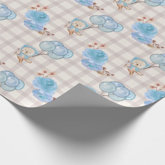 Blue Boho Bear Balloons Gingham Floral Geschenkpapier (Ecke)