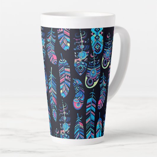 Blue Boho Feathers Pattern Milchtasse (Rechte Ecke)