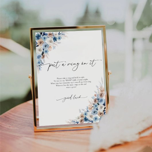 Blue Boho klingelte auf seinem Schild