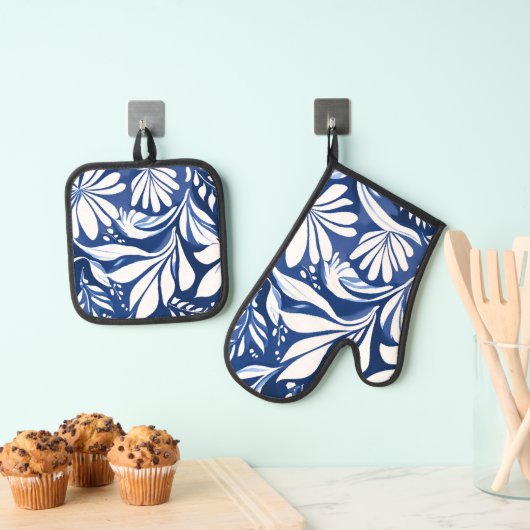 Blue Botanical Watercolor Floral Pattern Ofenhandschuh & Topflappen-Set (Insitu (Hängend))