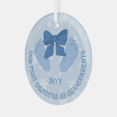 Blue Bow Baby Feet Grandparents First Christmas Ornament Aus Glas (Vorderseite links)