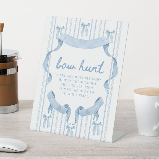 Blue Bow Boy Baby Shower Bow Hunt Sockelschild (In SItu)