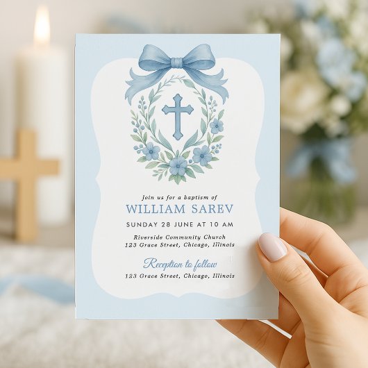 Blue Bow Boy Taufe Einladung mit Kranz