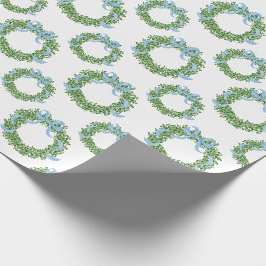 Blue Bow Christmas Boxwood Wreath Geschenkpapier (Ecke)