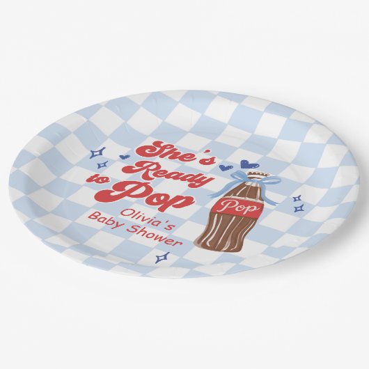 Blue Bow She's Ready to Pop Baby Shower Pappteller (Schrägansicht)