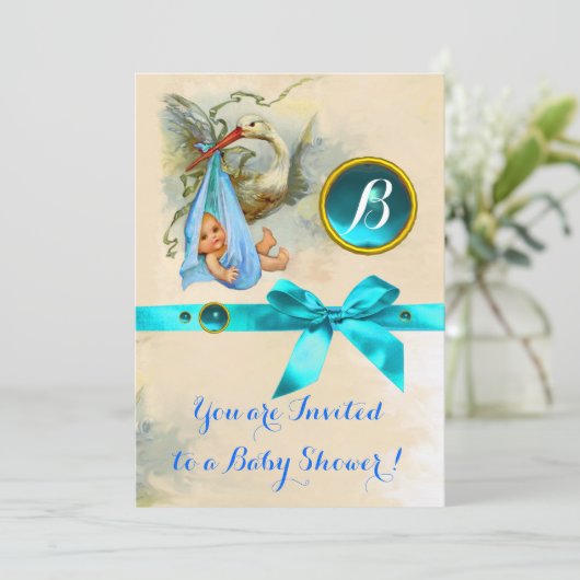 BLUE BOW STORK BABY BOY SHOWER GEMSTONE MONOGRAM EINLADUNG (Stehend Vorderseite)