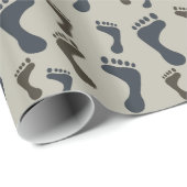 Blue Brown Footprints Baby Dusche Geschenkpapier (Rolleneckpunkt)