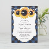 Blue Buffalo Karierte Sonnenblumenhochzeit Einladung (Stehend Vorderseite)