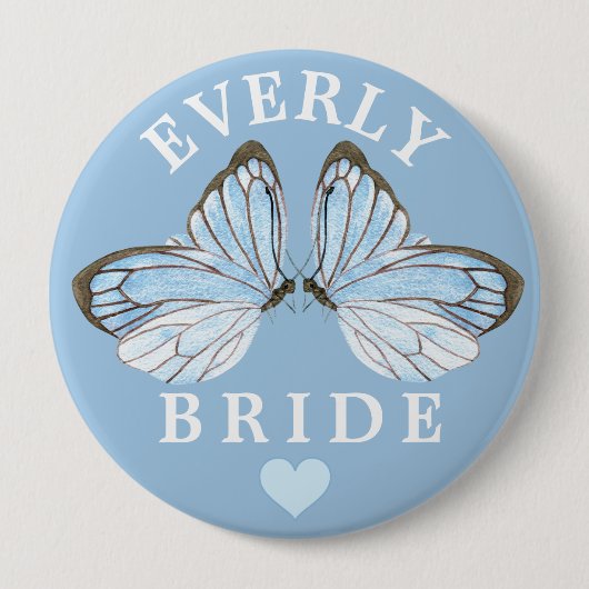 Blue Butterfly Bliss Brides Abzeichen mit Niedlich Button (Vorderseite)