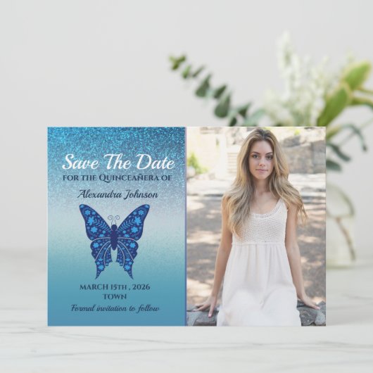Blue Butterfly Quinceañera Save The Date (Stehend Vorderseite)