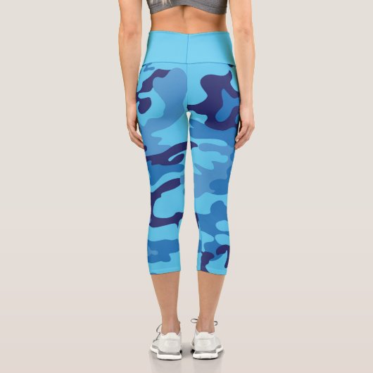 Blue Camouflage Capri Leggings (Rückseite)