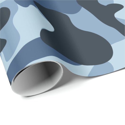 Blue Camouflage Geschenkpapier (Rolleneckpunkt)