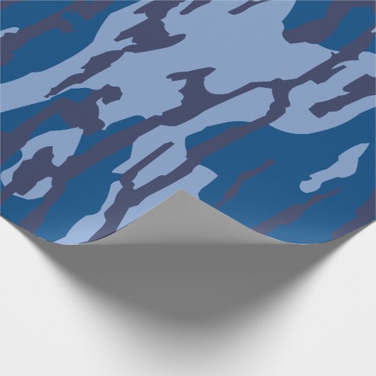 Blue Camouflage Military Pattern Blue Camouflage Geschenkpapier (Ecke)