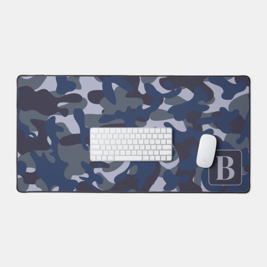 Blue Camouflage Personalisiert Monogram Navy Camou Schreibtischunterlage (Tastatur & Maus)