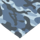 Blue Camouflage Tischdecke (Schrägansicht)